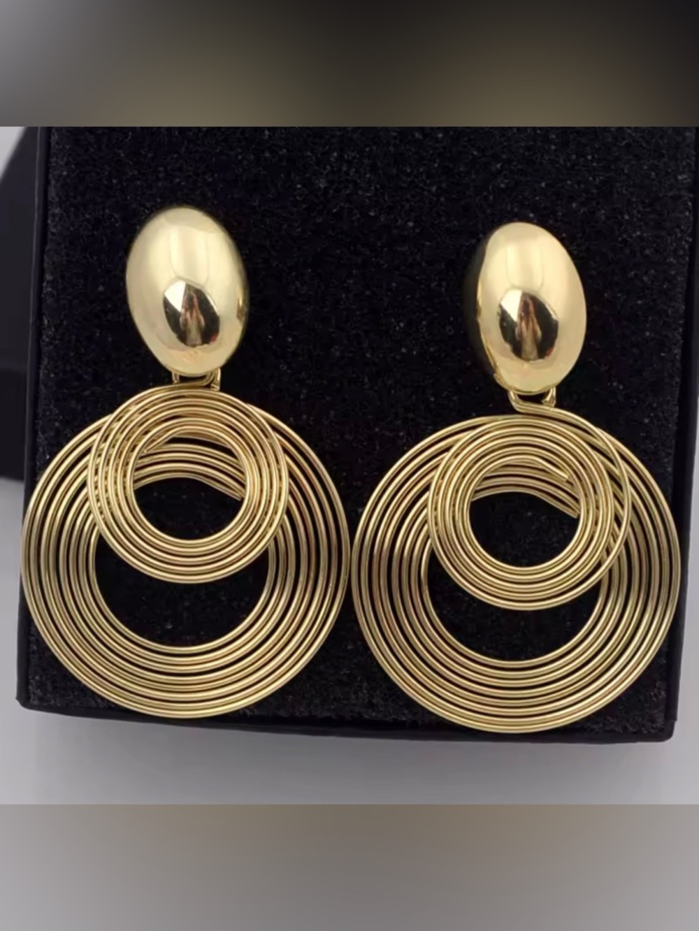 Gold Multi-Ring Drop Earrings - Classic Women's Jewelry